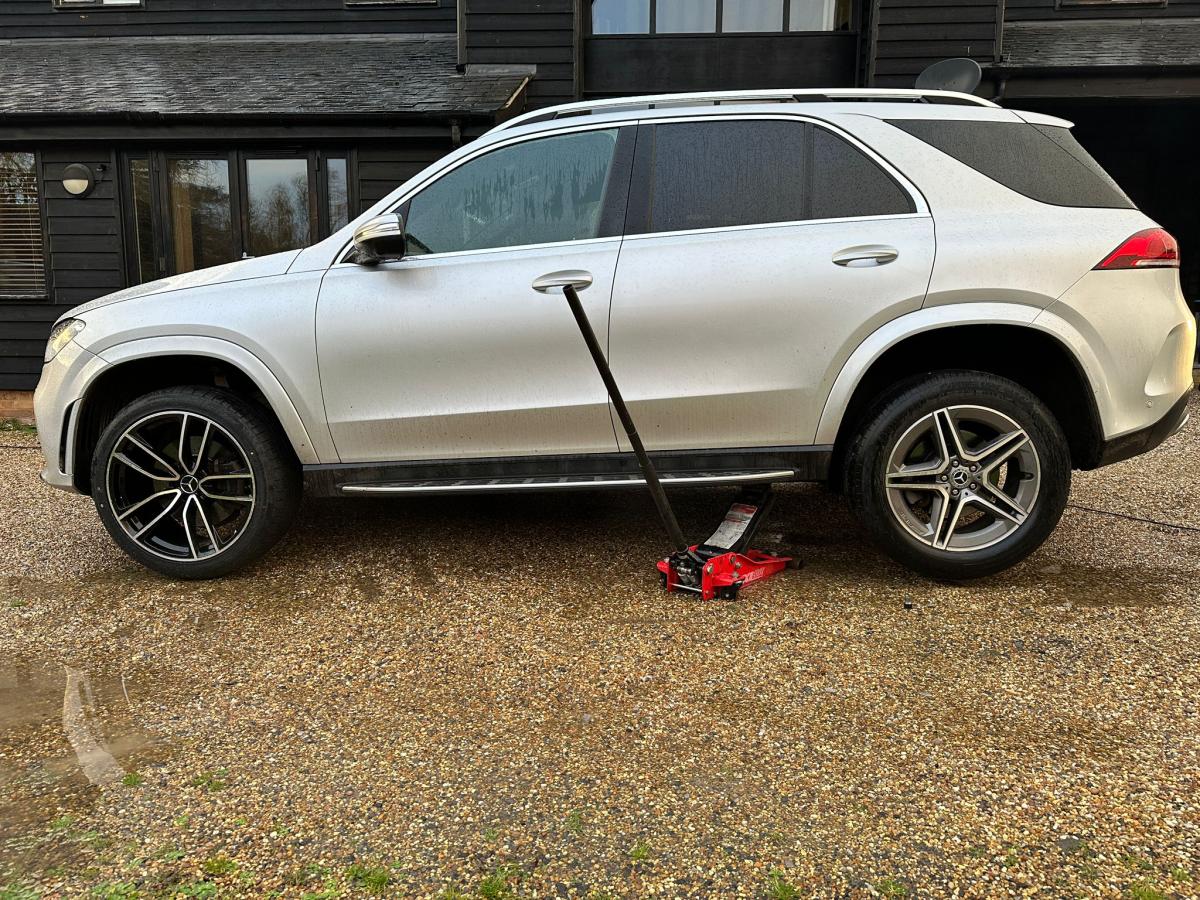 mobile tyre